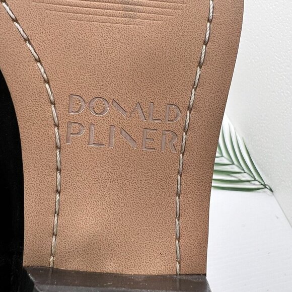 Donald Pliner Women Suede Gazzi Western Cowboy Black Bootie Size 6M - Picture 9 of 10